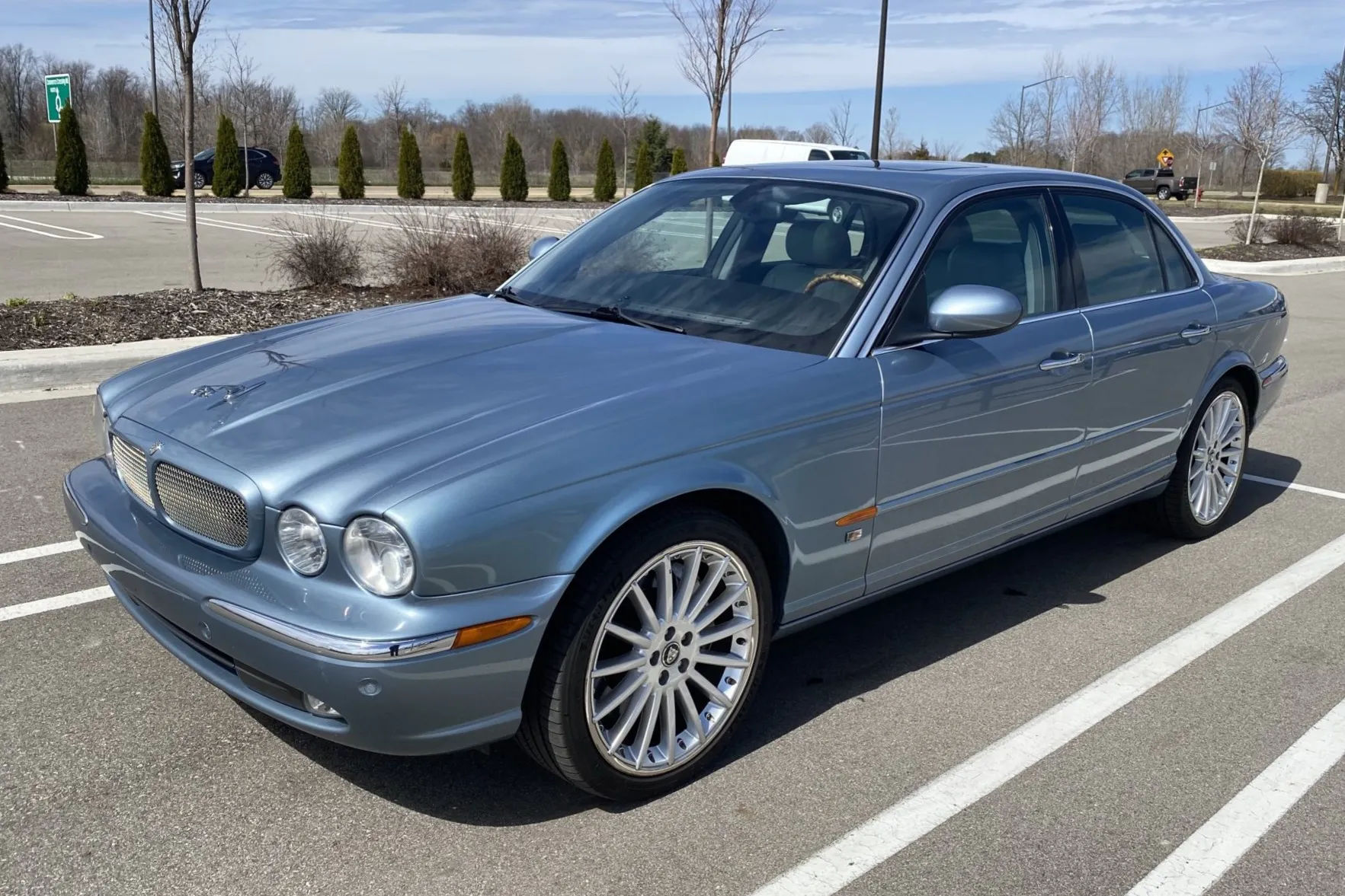 発掘 - 新登場ブランド 2004 Tools Valuation Hagerty | SAJWA73B64TG23001 VIN XJR Jaguar スーツ・フォーマル・ドレス